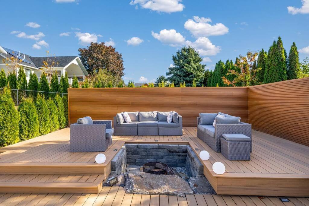Luxurious 5 Bedroom House With Pool & Sauna West Kelowna Eksteriør bilde